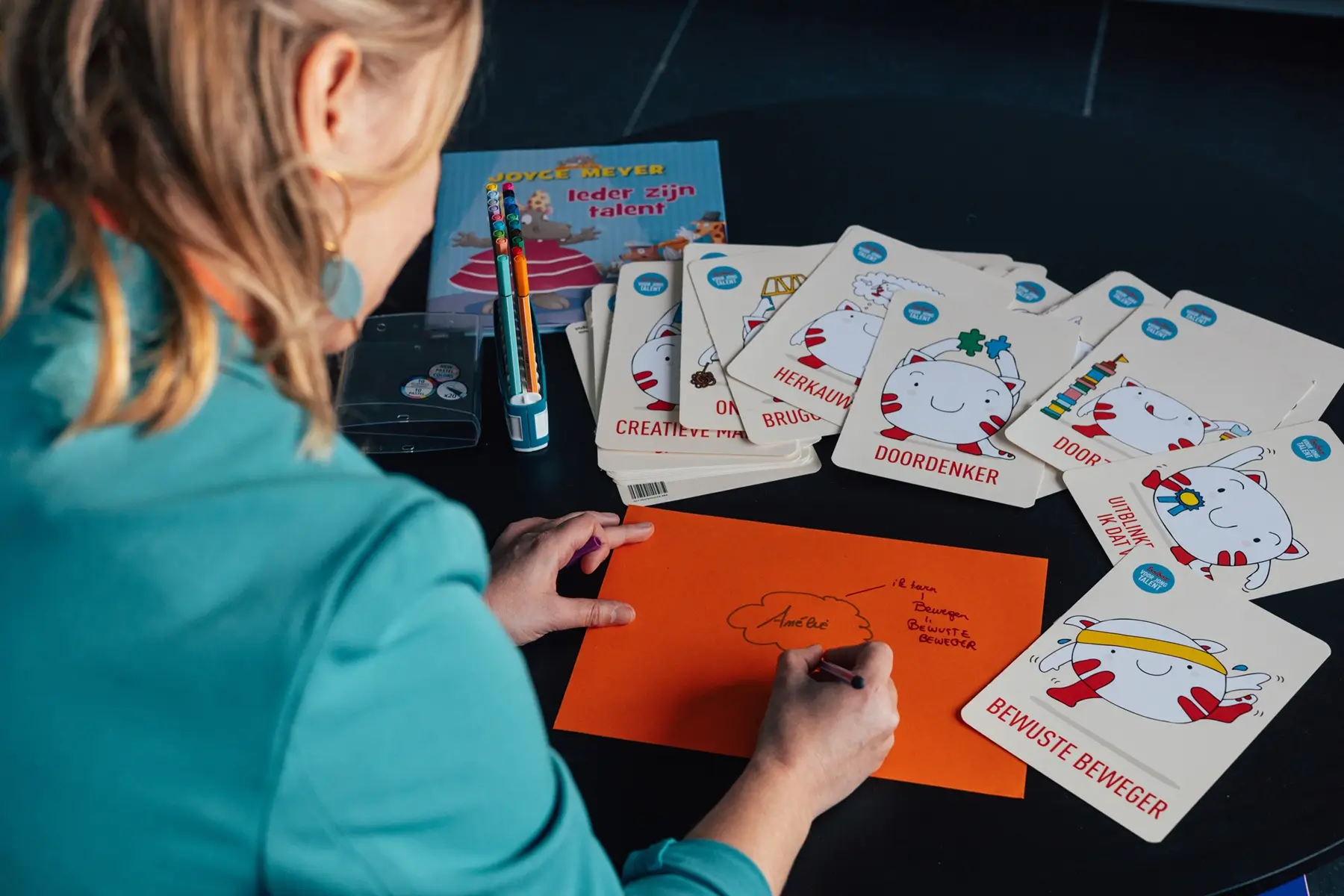 coaching sessie voor jongeren om meer zelfvertrouwen te krijgen met Hilde floreert in Aalter